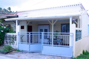 Maison cosy en campagne - Le Vauclin - Jardin clôturé